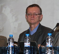 Олег Коростелев