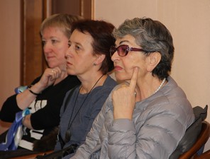 Справа налево: К. Любимова, Г. Чиканова, Е. Смирнова 