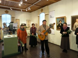 Выступление В.В. Леонидова на открытии выставки «Есть такая профессия… Реставрация музейных предметов» Выступление В.В. Леонидова на открытии выставки «Есть такая профессия… Реставрация музейных предметов»