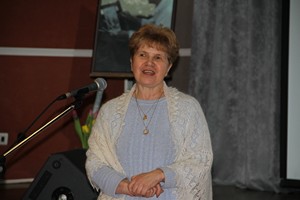 Выступает Т.Д.Фейгмане Выступает Т.Д.Фейгмане