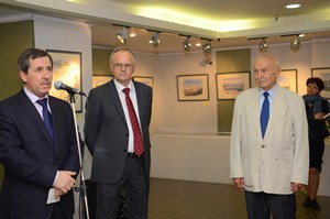 Открытие выставки. Слева направо: И.В. Домнин, В.А. Москвин, Г.А. Серов
