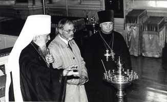 В Кафедральном соборе Ставрополя. 1993 г.