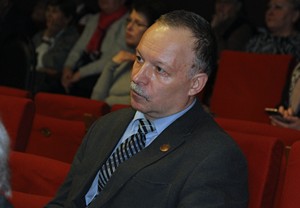 Д.Голованов